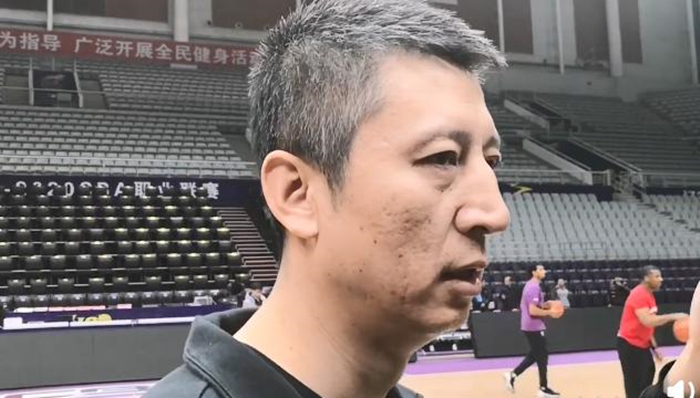 郭士强，队员是我选的 输球责任在我
